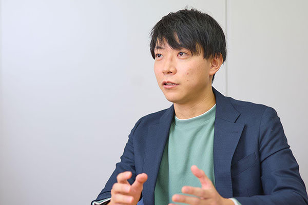 グローバルインサイトジャパン 伊佐敷 一裕氏